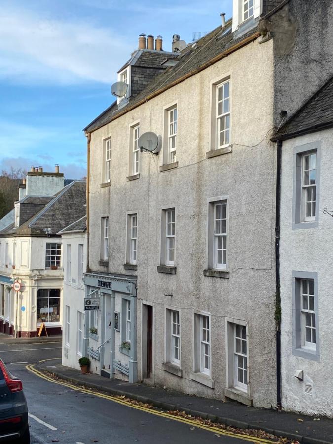 Cosy Central Apartment In Historic Dunkeld Exterior foto